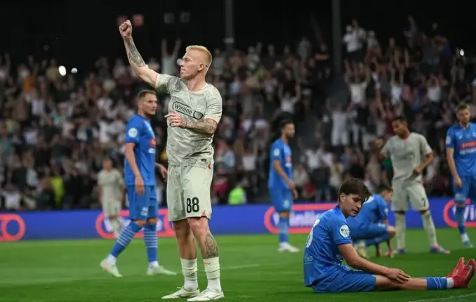 Conflit tendu sur le terrain de football : joueurs du Daghestan impliqués dans une altercation avec des Russes