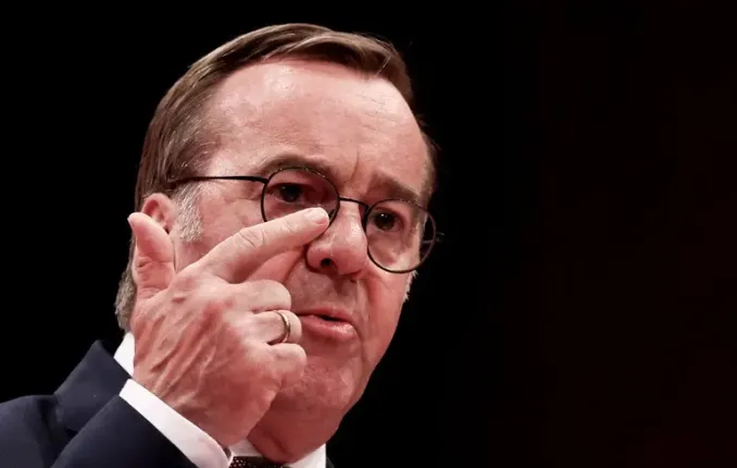 Rivolta SPD: Pistorius condanna categoricamente le illusioni di pace e definisce Putin un imperialista