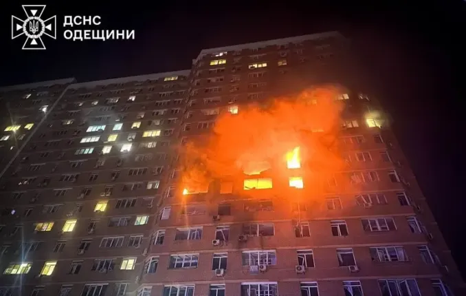 Une attaque de drone fait des victimes et d’importants dégâts à Odessa