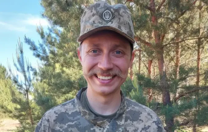 Perdita di un eroe: la tragica morte di Dmytro Hornov in prima linea