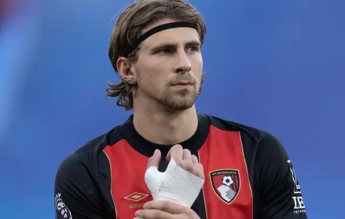 Bournemouth approva il trasferimento del difensore ucraino Zabarniy al PSG