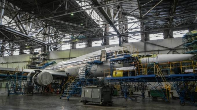 Russia espande la produzione di aeromobili strategici a Kazan: analisi, sfide e conseguenze strategiche