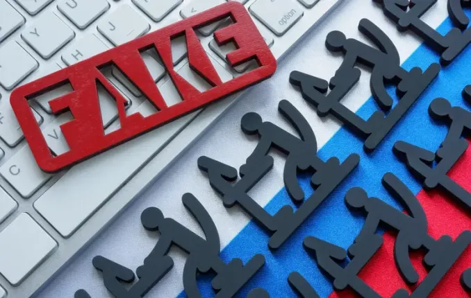 La guerre de l’information russe en juillet : Thèmes clés de propagande et manipulations géopolitiques