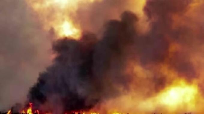 Des drones russes attaquent Kharkiv : explosion et incendie en pleine nuit