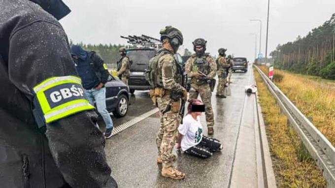 Arresti di cittadini ucraini in Polonia connessi a sequestri di migranti per estorsione