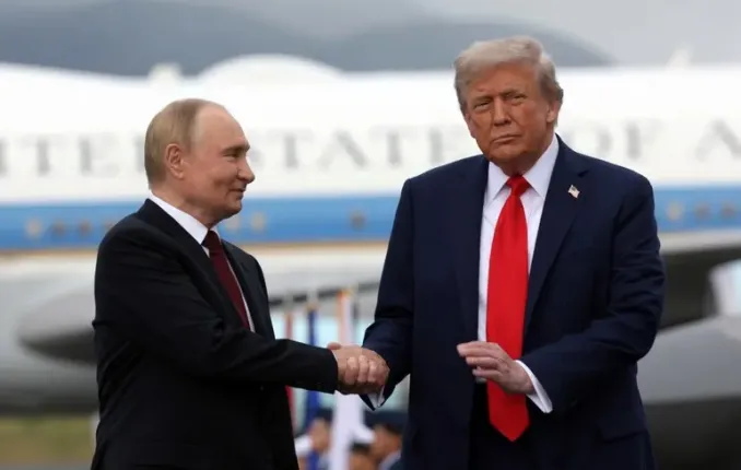 Trump anuncia posible reunión con Putin en las próximas semanas ante tensiones entre Rusia y Ucrania