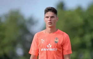 Giorgi Sudaakov reste au Shakhtar : Démenti concernant son transfert potentiel au Napoli