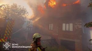 Oltre 50 incendi devastano la regione di Mykolaiv, le fiamme minacciano le zone residenziali