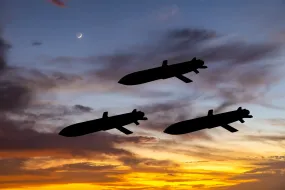 Esplosioni di grande portata a Donetsk temporaneamente occupata: attacchi missilistici causano danni ingenti