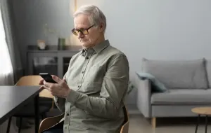 Änderungen bei der Auszahlung von Renten für intern Vertriebene Personen (IDPs) und Ukrainer im Ausland: Was Sie wissen müssen