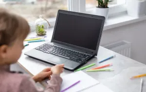 L’éducation à Distance en Ukraine : nouveaux défis et réformes du Ministère de l’Éducation et des Sciences