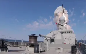 La Russie intensifie la pression de ses missiles sur l’Ukraine : attaques avec des « Kalibr » et menaces balistiques