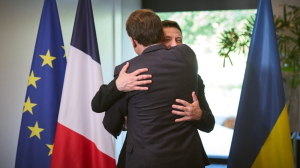 Selenskyj und Macron vereinbaren Pläne zur deutlichen Aufstockung der Mirage-Kampfflugzeuge für die Ukraine