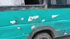 Російські окупанти знову обстріляли гуманітарний автобус у Дніпропетровській області, намагаючись перешкодити евакуації мирних мешканців