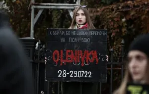 Découvrir la vérité : analyse interne de l’ONU sur la tragédie d’Olenivka et le rôle de la Russie