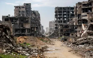 Conflitti intensi nel Medio Oriente: Israele lancia nuovi attacchi aerei dopo sparatoria improvvisa a Rafah