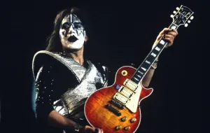 El legendario guitarrista Ace Frehley, cofundador de KISS, fallece a los 74 años