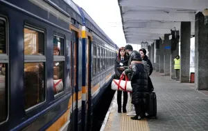 Il bombardamento russo danneggia l’infrastruttura ferroviaria: impatti sui servizi di trasporto passeggeri