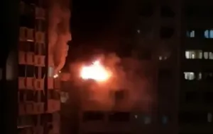 Kyiv di nuovo sotto attacco: incendi, vittime e le conseguenze delle operazioni russe