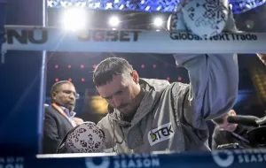 Oleksandr Usyk prévoit un retour sur le ring en 2026 et choisit son prochain adversaire