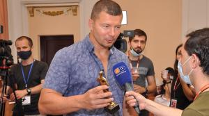 Député du Conseil de Poltava Cachait Plus de 200 Millions de Hryvnias en Cryptomonnaies